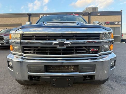 Used 2017 Chevrolet Silverado 2500 LTZ w/ Duramax Plus Package image 5