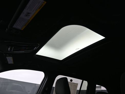 New 2025 Jeep Grand Cherokee Laredo X image 23