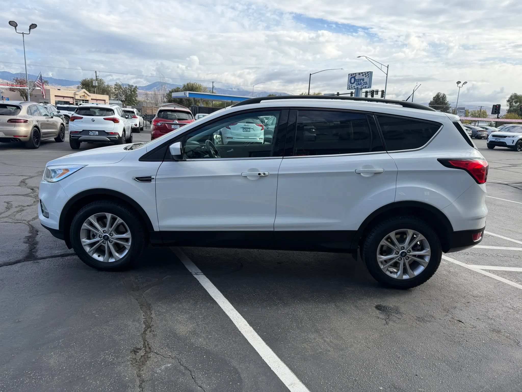 Used 2019 Ford Escape SEL AWD/4WD image 5
