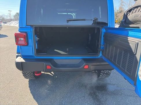 Used 2022 Jeep Wrangler Unlimited Rubicon w/ Steel Bumper Group image 8