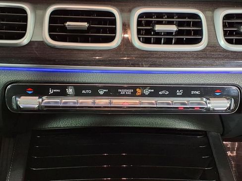 Used 2020 Mercedes-Benz GLE 350 image 21