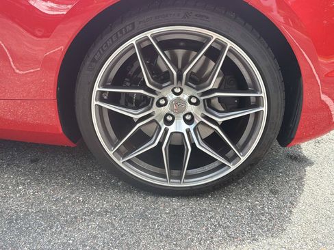 Used 2023 Chevrolet Corvette Z06 RWD image 10