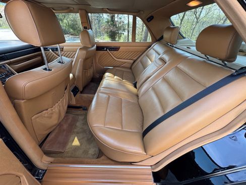 Used 1990 Mercedes-Benz 560 SEL image 48