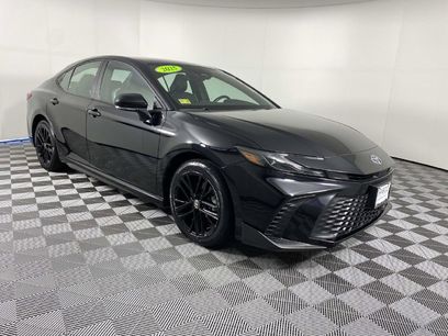 Used 2025 Toyota Camry SE w/ Convenience Package