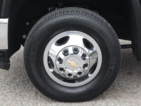 Used 2024 Chevrolet Silverado 3500 LTZ w/ LTZ Plus Package AWD/4WD image 51