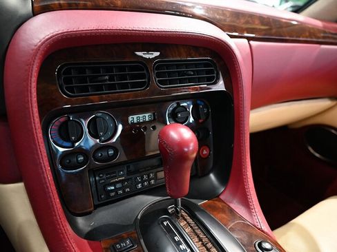 Used 1997 Aston Martin DB7 Volante image 36