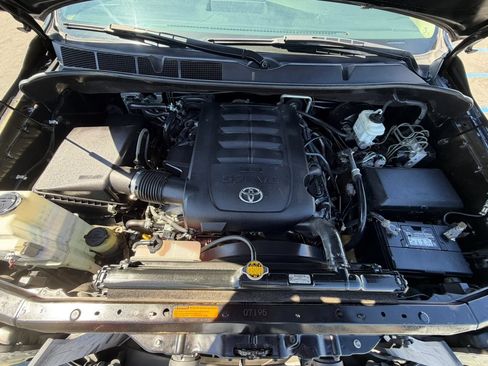 Used 2012 Toyota Sequoia Limited RWD image 41
