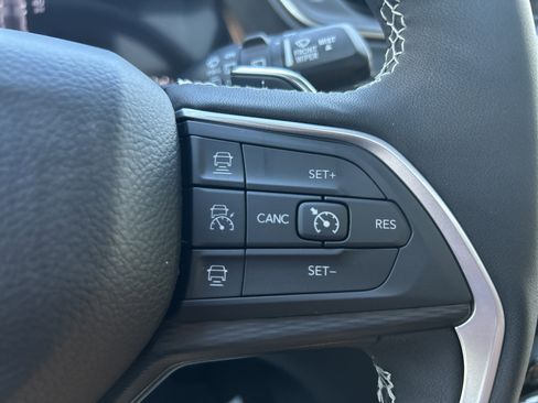 New 2026 Jeep Grand Cherokee Laredo X RWD image 20