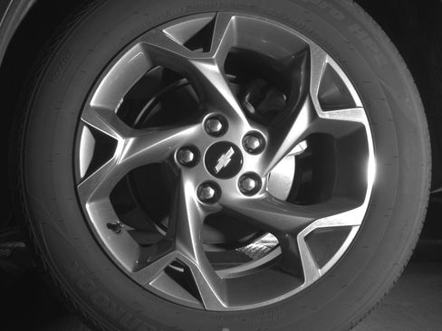 Used 2025 Chevrolet Trax LT w/ LT Convenience Package FWD image 14