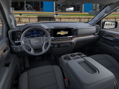 New 2025 Chevrolet Silverado 1500 LT w/ Convenience Package II AWD/4WD image 39
