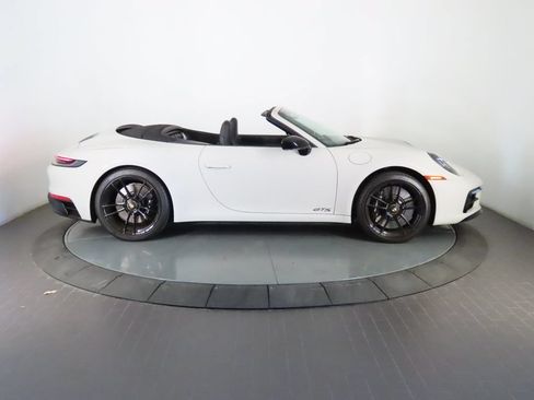 Used 2024 Porsche 911 Carrera GTS RWD image 16