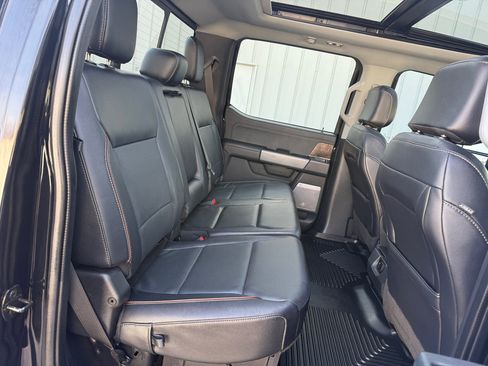 Used 2023 Ford F250 Lariat w/ Tremor Off-Road Package image 17