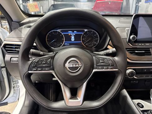 Used 2026 Nissan Altima 2.5 SV AWD/4WD image 85