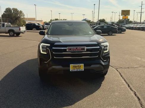 Used 2026 GMC Terrain Elevation AWD/4WD image 3