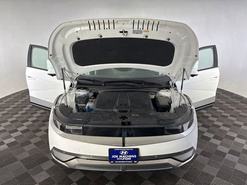 Used 2024 Hyundai Ioniq 5 Limited AWD/4WD image 12