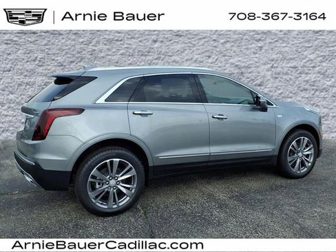 New 2025 Cadillac XT5 Premium Luxury image 6
