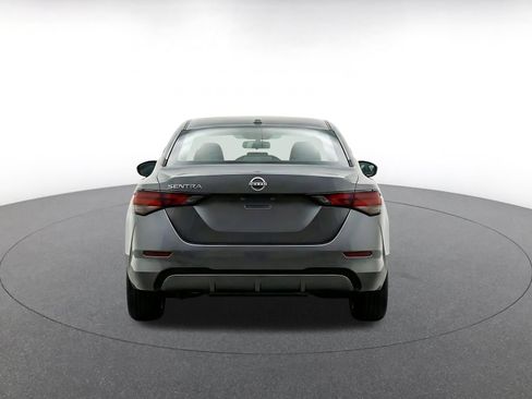 Used 2025 Nissan Sentra SV FWD image 8