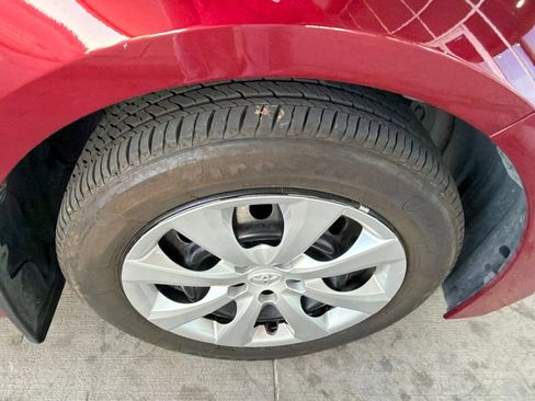 Used 2025 Toyota Corolla LE FWD image 20