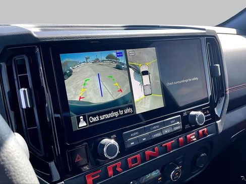 Certified 2025 Nissan Frontier PRO-4X w/ Pro Premium Package AWD/4WD image 27