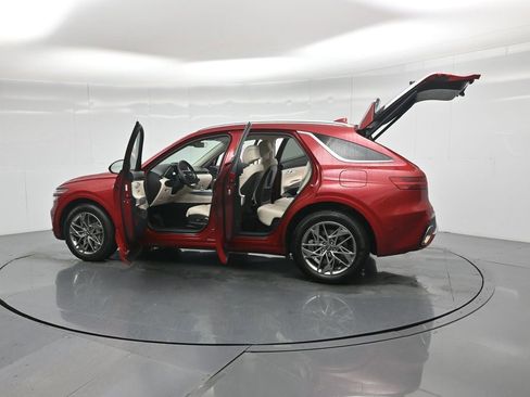 Used 2023 Genesis GV70 2.5T w/ Advanced Package image 37