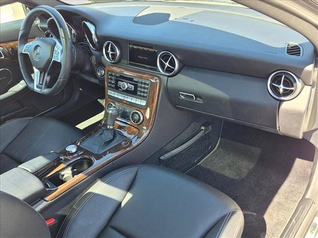 Used 2014 Mercedes-Benz SLK 250 image 15