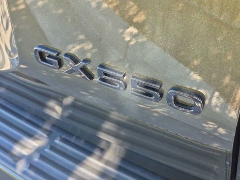 Used 2026 Lexus GX 550 AWD/4WD image 23