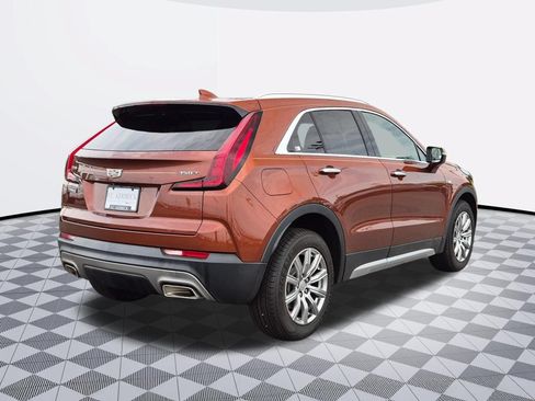 Certified 2021 Cadillac XT4 Premium Luxury w/ Cold Weather Package FWD image 7