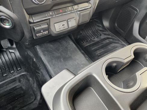 New 2025 Chevrolet Silverado 3500 W/T image 21