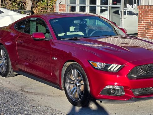 Used 2015 Ford Mustang GT image 2