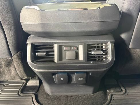 Certified 2022 Ford F150 Lariat w/ Equipment Group 502A High AWD/4WD image 13