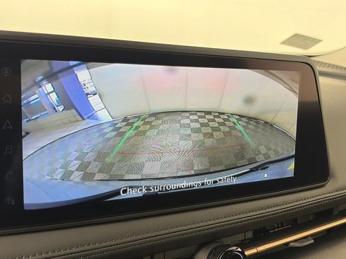 Used 2025 Nissan Ariya AWD image 20