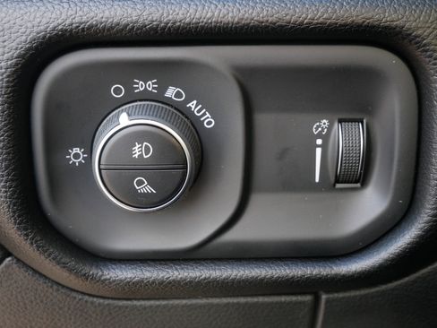 New 2026 RAM 1500 Big Horn AWD/4WD image 14