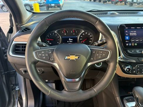 Used 2024 Chevrolet Equinox Premier image 15