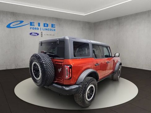 Certified 2023 Ford Bronco Badlands w/ Sasquatch Package AWD/4WD image 8