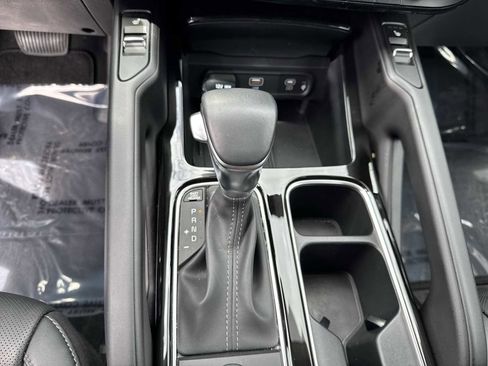 Used 2025 Kia Telluride S image 31