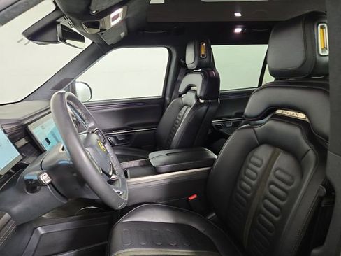 Used 2023 Rivian R1S Adventure image 14