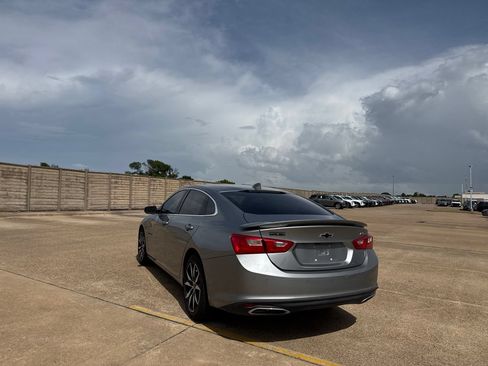 Used 2024 Chevrolet Malibu RS FWD image 17