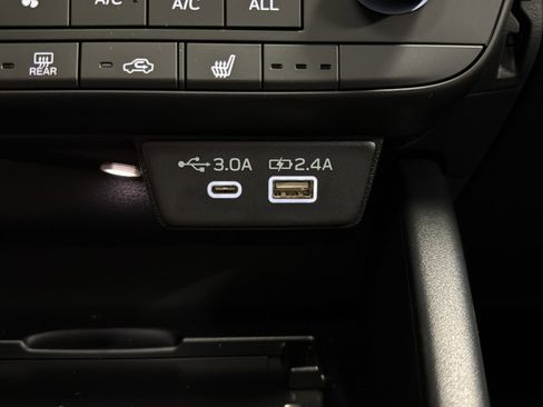 New 2026 Subaru Outback Premium image 30