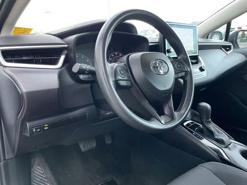Used 2024 Toyota Corolla LE image 9