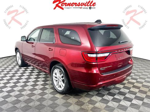 Used 2023 Dodge Durango GT image 5