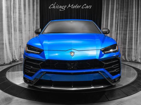 Used 2022 Lamborghini Urus image 7