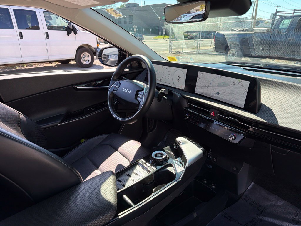 Used 2022 Kia EV6 GT-Line w/ First Edition Package AWD/4WD image 15