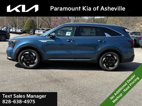 New 2026 Kia Sorento EX image 3