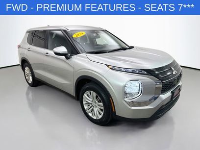 Used 2024 Mitsubishi Outlander ES