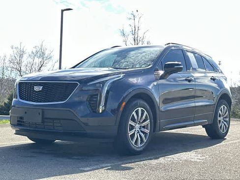 Used 2023 Cadillac XT4 Sport w/ Sun And Sound Package AWD/4WD image 31
