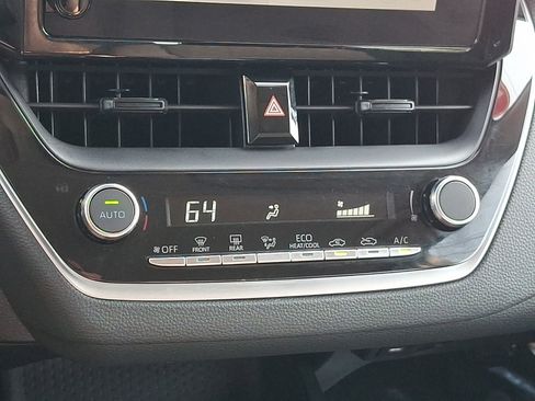 Certified 2024 Toyota Corolla LE FWD image 15