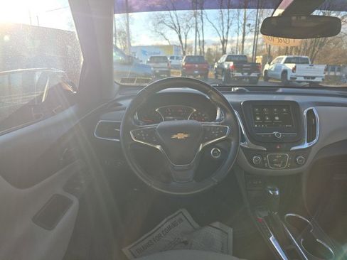 Used 2019 Chevrolet Equinox LT image 17