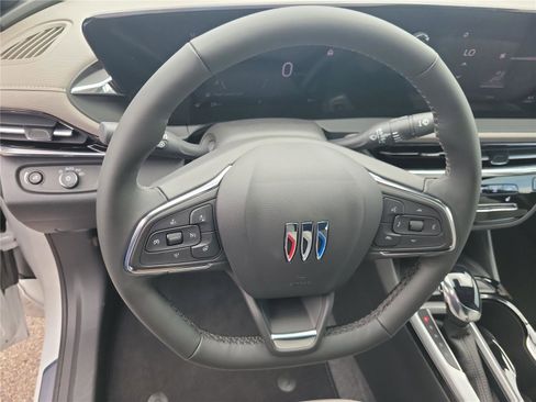 New 2026 Buick Envista Avenir image 23