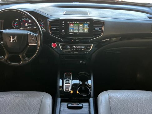 Used 2019 Honda Passport Touring image 4