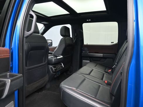 Used 2021 Ford F150 Lariat w/ Equipment Group 502A High image 28